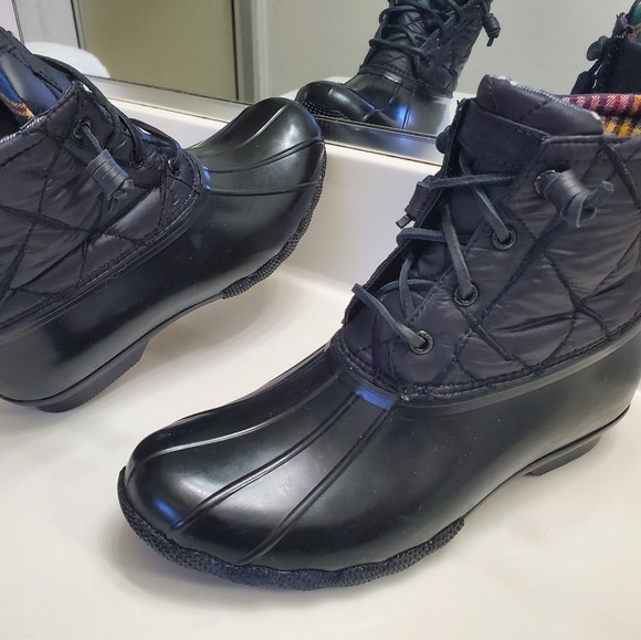 SPERRY Saltwater Quilted Duck Boots - Picture 2 of 13
